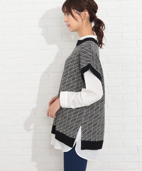 SHOO・LA・RUE（シューラルー）の「◆【2点セット】ジャカードベスト×バンドカラーシャツ（その他トップス・レディース・ブラック/グリーン/サンドベージュ・02/03/04）」の14枚目の写真