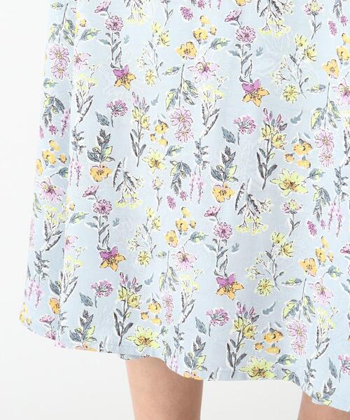 index（インデックス）の「◆フラワージャカードマーメイドスカート【WEB限定サイズ】（スカート・レディース・ホワイト系3/サックスブルー系・40/38/42/36）」の8枚目の写真