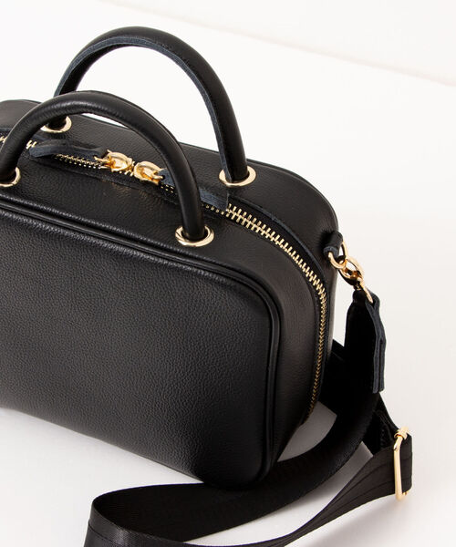 NOLLEY’S（ノーリーズ）の「スクエアボストンバッグ（ボストンバッグ・レディース・ブラック・FREE）」の4枚目の写真