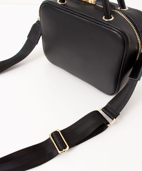 NOLLEY’S（ノーリーズ）の「スクエアボストンバッグ（ボストンバッグ・レディース・ブラック・FREE）」の5枚目の写真