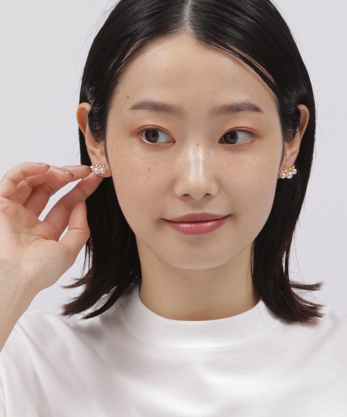 LAKOLE（ラコレ）の「ラインパールノンホールピアス / 271742（イヤリング・レディース・その他1/その他2・FREE）」の2枚目の写真