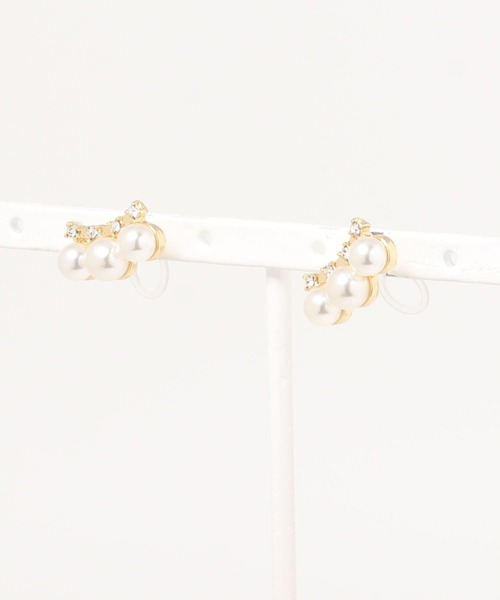 LAKOLE（ラコレ）の「ラインパールノンホールピアス / 271742（イヤリング・レディース・その他1/その他2・FREE）」の5枚目の写真