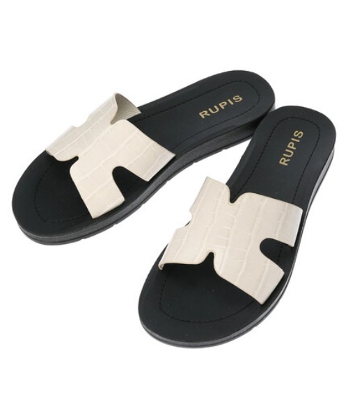 Green　Parks（グリーンパークス）の「クロコ型押しフラットサンダル（サンダル・レディース・アイボリー/カーキ・S/M/L/XL）」の2枚目の写真