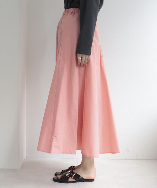 fredy emue（フレディエミュ）の「シャイニータイプライタースカート（スカート・レディース・ピンク/ネイビー・38/36）」の12枚目の写真