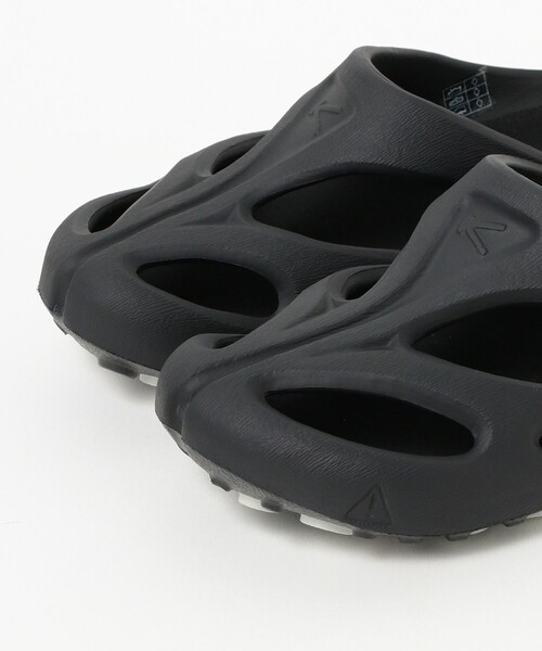 KEEN（キーン）の「KEEN / シャンティ（サンダル・メンズ・ブラック・9inch/7inch/10inch/11inch/8inch）」の2枚目の写真