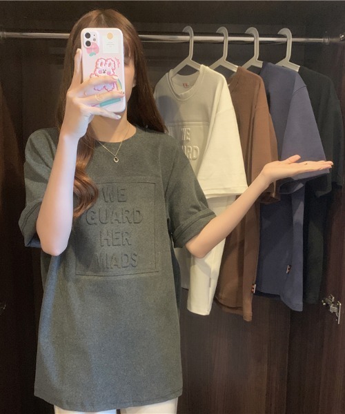 WEGO（ウィゴー）の「WEGO/エンボスプリントTシャツ（Tシャツ/カットソー・レディース・ブラウン/ホワイト/グレー/ブラック・FREE）」の19枚目の写真