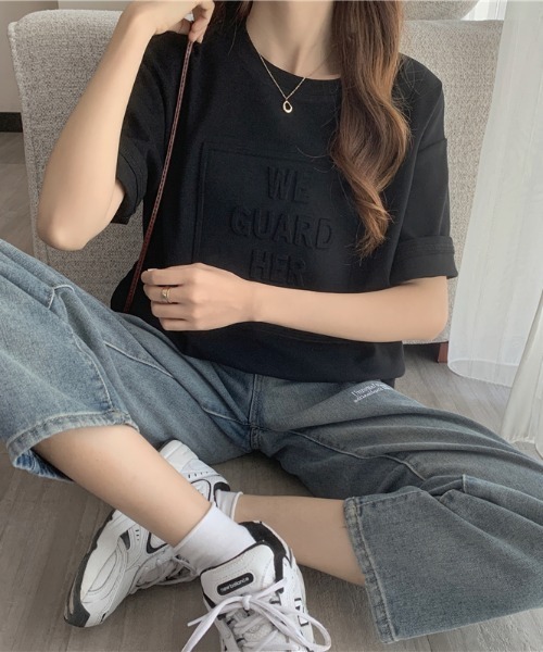 WEGO（ウィゴー）の「WEGO/エンボスプリントTシャツ（Tシャツ/カットソー・レディース・ブラウン/ホワイト/グレー/ブラック・FREE）」の15枚目の写真