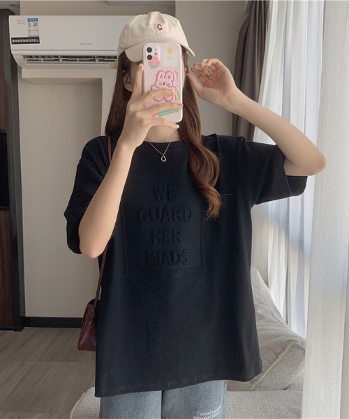 WEGO（ウィゴー）の「WEGO/エンボスプリントTシャツ（Tシャツ/カットソー・レディース・ブラウン/ホワイト/グレー/ブラック・FREE）」の17枚目の写真