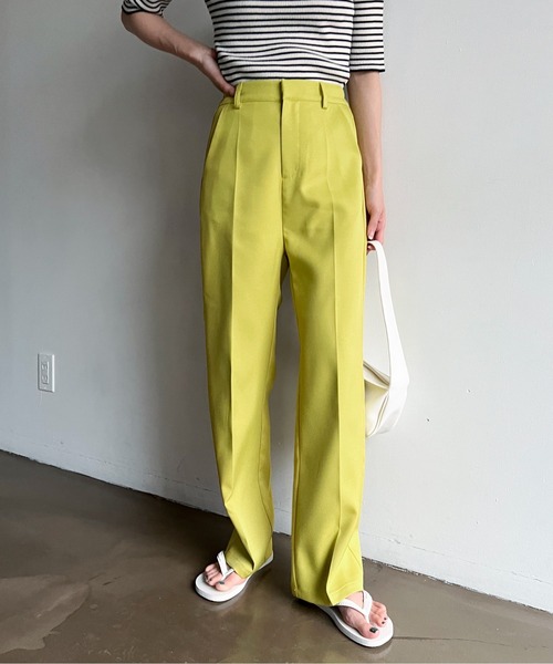 feepur（フェピュール）の「センタープレスストレートカラー
