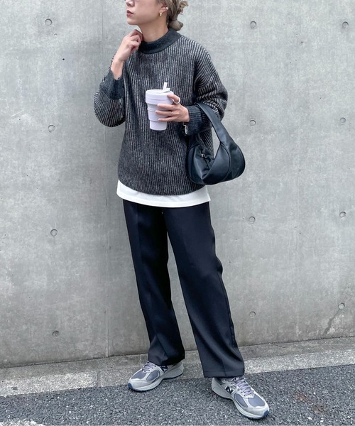 feepur（フェピュール）の「センタープレスストレートカラースラックス（スラックス・レディース・ダークグリーン/ブルー/オレンジ/グリーン系その他/アイボリー/ブラック/ベビーピンク/レッド/モカ・MEDIUM/SMALL）」の22枚目の写真