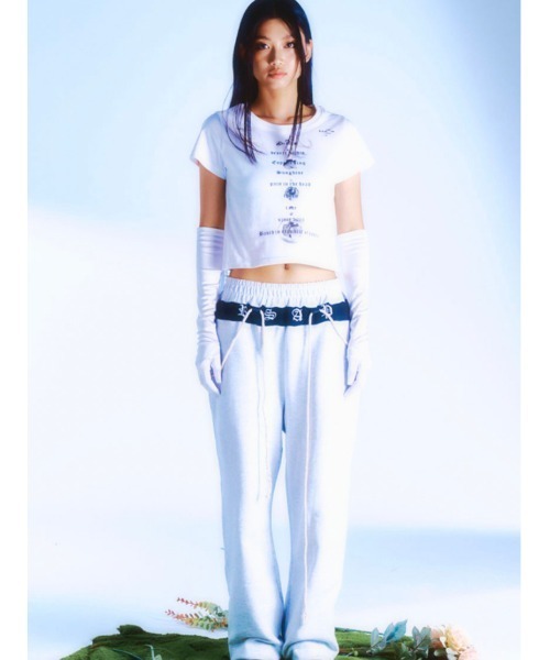 ROSEAPPLE STUDIO（ローズアップルスタジオ）の「【ROSEAPPLE STUDIO/ローズアップルスタジオ】222 Basic logo crop t/プリントT 半袖トップス 半袖Tシャツ 白Tシャツ 黒Tシャツ ゴシック クロップド 短丈トップス（Tシャツ/カットソー・レディース・ホワイト/ブラック・ONE SIZE）」の17枚目の写真