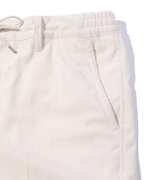 MEN'S BIGI（メンズビギ）の「親子コーデュロイストレッチイージースラックス（スラックス・メンズ・ブラック/ベージュ/オフホワイト・01/02/03/04）」の14枚目の写真