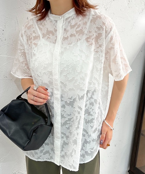 apres jour mignon(アプレジュールミニョン)の「柄シアーブラウス【ZOZOTOWN限定アイテム】(シャツ/ブラウス・レディース・ブラック/オフホワイト/アイボリー・フリー/X-LARGE)」の4枚目の写真