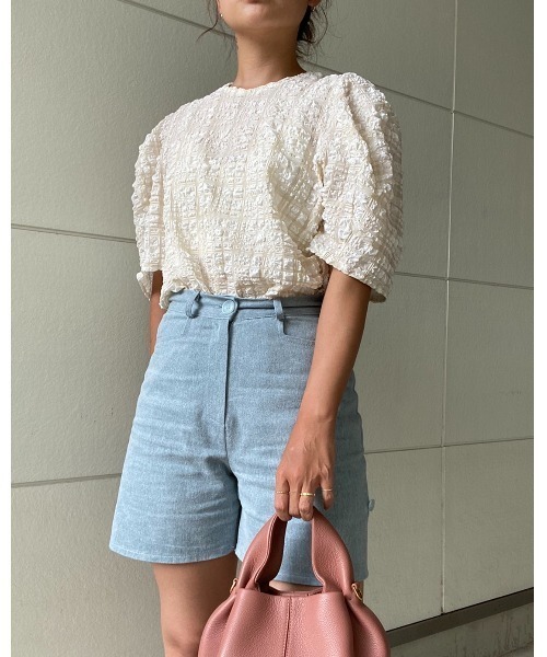 AMAIL（アマイル）の「Pcopon cloth（Tシャツ/カットソー・レディース・ブラック/アイボリー・FREE）」の2枚目の写真