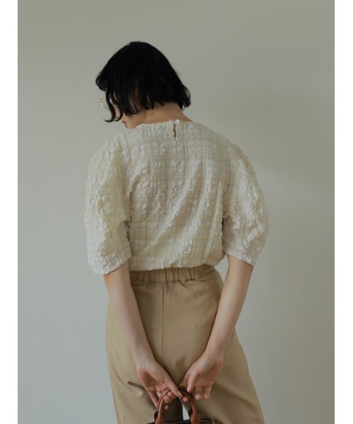 AMAIL（アマイル）の「Pcopon cloth（Tシャツ/カットソー・レディース・ブラック/アイボリー・FREE）」の13枚目の写真