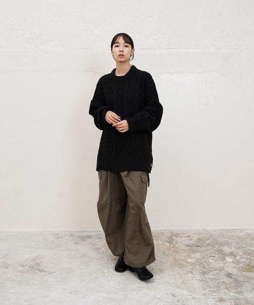 Air Tokyo（エアートウキョー）の「オーバーサイズ 鹿の子 × ケーブル編み フィッシャーマン ニット セーター（ニット/セーター・メンズ・ブラック/アイボリー・MEDIUM/LARGE）」の17枚目の写真