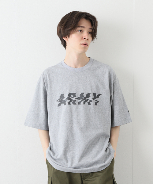 JOURNAL STANDARD(ジャーナルスタンダード)の「【平沼 久幸/ひらぬま ひさゆき】ARMY/アーミー トレー二ングウェアー めまい Tシャツ(Tシャツ/カットソー・メンズ・チャコールグレー/イエロー/ホワイト・LARGE/X-LARGE/MEDIUM)」の1枚目の写真
