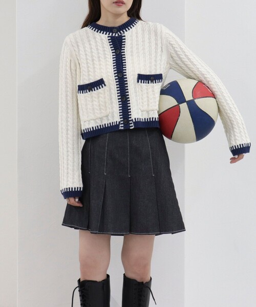 onulsoha（オヌルソハ）の「ショート丈ポケ付き配色カーディガン（カーディガン/ボレロ・レディース・アイボリー/ブルー/ブラック/ミント・38）」の2枚目の写真