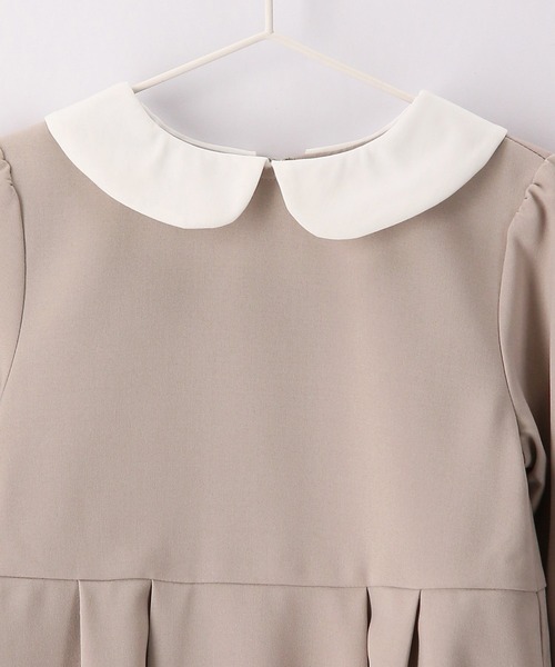 ROPE' PICNIC（ロペピクニック）の「【KIDS】ラク美/衿・カフスデザインタックワンピース（ワンピース・キッズ・ベージュ/ネイビー・150/140/110/120/130）」の4枚目の写真