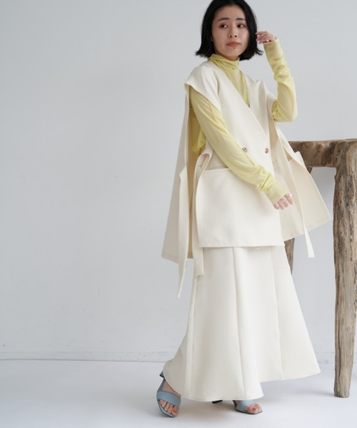 VANNIE U(ヴァニーユー)の「ベスト(ベスト・レディース・ブラック・FREE)」の4枚目の写真