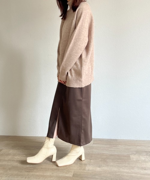 ISOOK(アイスー)の「【ZOZO限定】Front slit skirt / フロントスリットスカート(スカート・レディース・カーキ/ブラウン・FREE)」の3枚目の写真