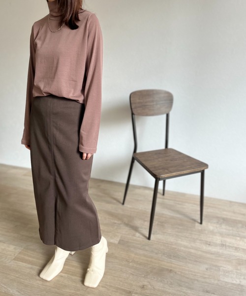 ISOOK(アイスー)の「【ZOZO限定】Front slit skirt / フロントスリットスカート(スカート・レディース・カーキ/ブラウン・FREE)」の17枚目の写真