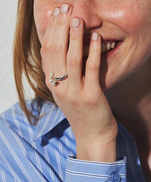 loni(ロニ)の「【金属アレルギー対応】Vine ring (デザインリング)(リング・レディース・ゴールド系その他6/シルバー・#9/#11/#13)」の8枚目の写真