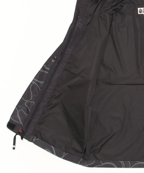 A BATHING APE（アベイシングエイプ）の「TEXT CODE CAMO HOODIE JACKET M（ミリタリージャケット・メンズ・ブラック/ブラウン・X-LARGE/MEDIUM/LARGE/XX-LARGE/SMALL）」の4枚目の写真