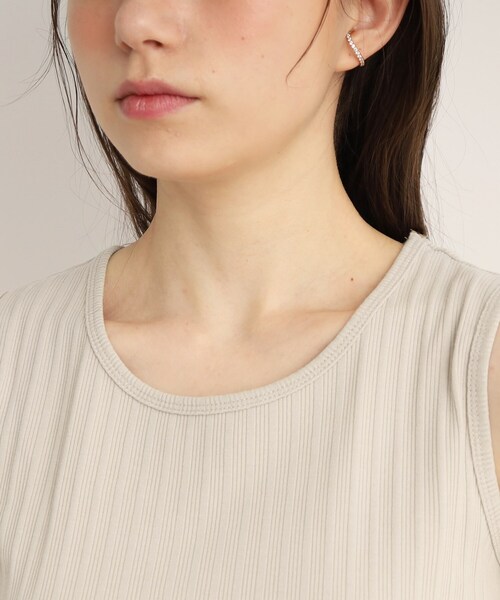 SHOO・LA・RUE（シューラルー）の「◆【美しく見せるサイズ感】ランダムリブ タンクトップ（タンクトップ・レディース・ブラック/ホワイト系/ナチュラル・04/03/02）」の7枚目の写真