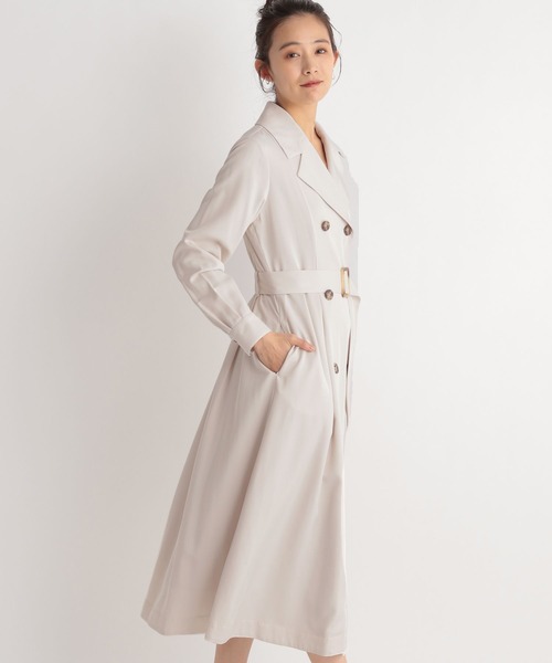 Andemiu(アンデミュウ)の「ライトトレンチコート189874(トレンチコート・レディース・ベージュ/ブルー/アイボリー・FREE)」の4枚目の写真