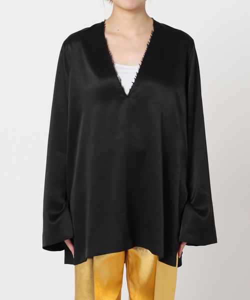 【2023SS】CITYSHOP V NECK SATIN ブラウス CITYSHOP（シティーショップ）の「V NECK SATIN ブラウス