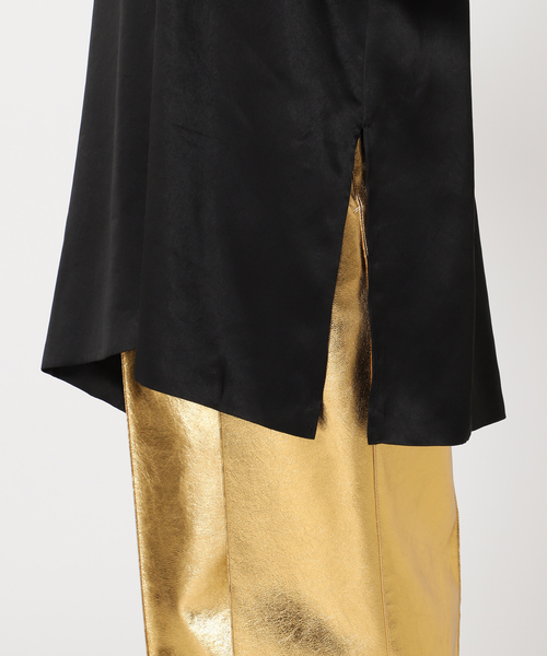 【2023SS】CITYSHOP V NECK SATIN ブラウス CITYSHOP（シティーショップ）の「V NECK SATIN ブラウス