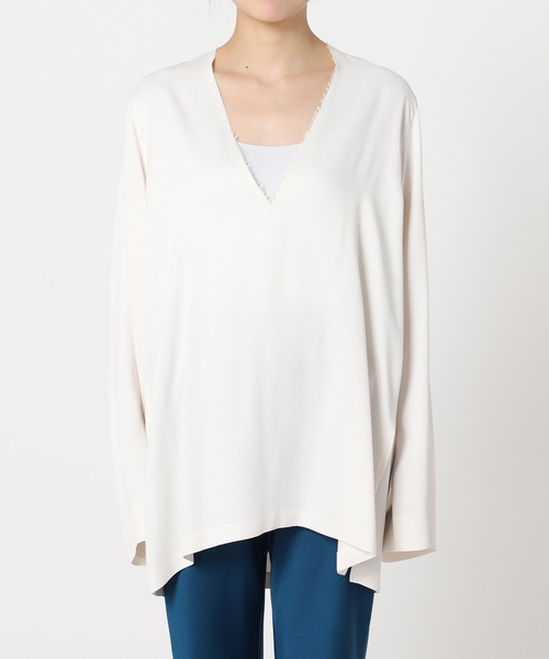 CITYSHOP V NECK SATIN ブラウス CITYSHOP（シティーショップ）の「V NECK SATIN ブラウス（シャツ