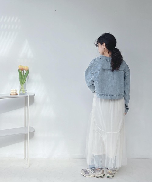 AS KNOW AS plus（アズノゥアズプラス）の「○ゆるりダブルポケット ショートジャケット　セットアップ可能（デニムジャケット・レディース・ブルー系1/ブラック/ホワイト系1/サックスブルー・FREE）」の12枚目の写真