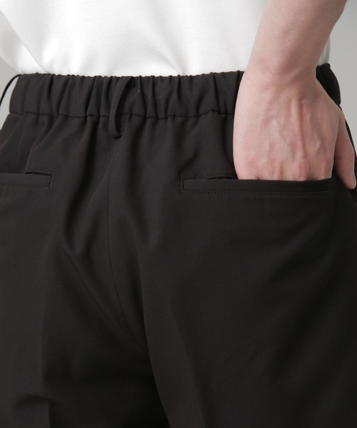 NANO universe（ナノユニバース）の「LB.04/ALWAYS EASY ワンタックスラックス（スラックス・メンズ・ブラック/チャコール/ベージュ・S/M/L/XL）」の17枚目の写真
