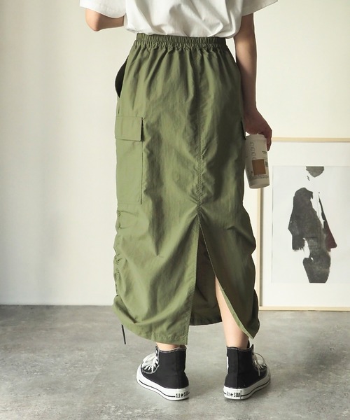 Riberry（リベリー）の「ナイロンカーゴスカート（スカート・レディース・カーキ/ブラック・MEDIUM）」の10枚目の写真