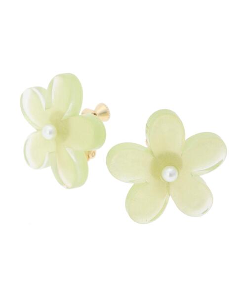 Green Parks(グリーンパークス)の「・HALF TIME フラワーイヤリング(イヤリング・レディース・ホワイト/ベージュ/グリーン/ピンク・FREE)」の3枚目の写真