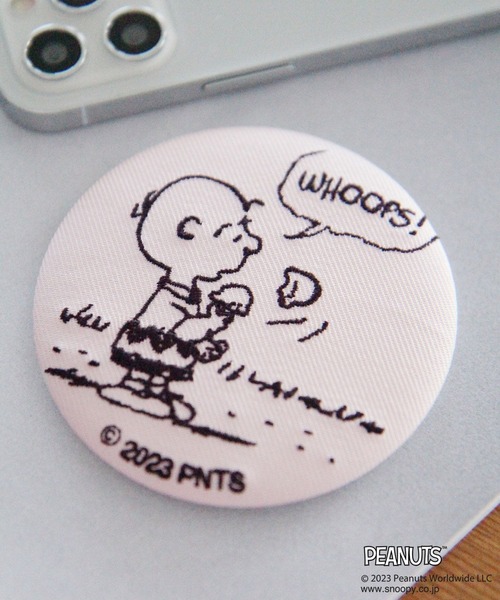 LEPSIM（レプシィム）の「【PEANUTS】刺繍コンパクトミラー　178039（手鏡/メイクミラー・レディース・グレー/イエロー/ベージュ/ライトグリーン・ONE SIZE）」の3枚目の写真