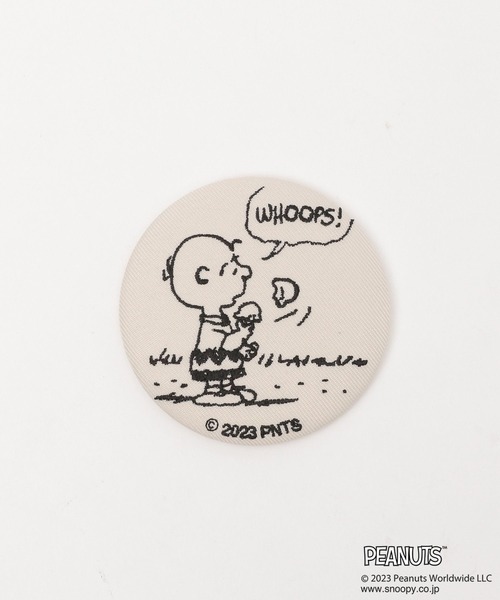 LEPSIM（レプシィム）の「【PEANUTS】刺繍コンパクトミラー　178039（手鏡/メイクミラー・レディース・グレー/イエロー/ベージュ/ライトグリーン・ONE SIZE）」の9枚目の写真