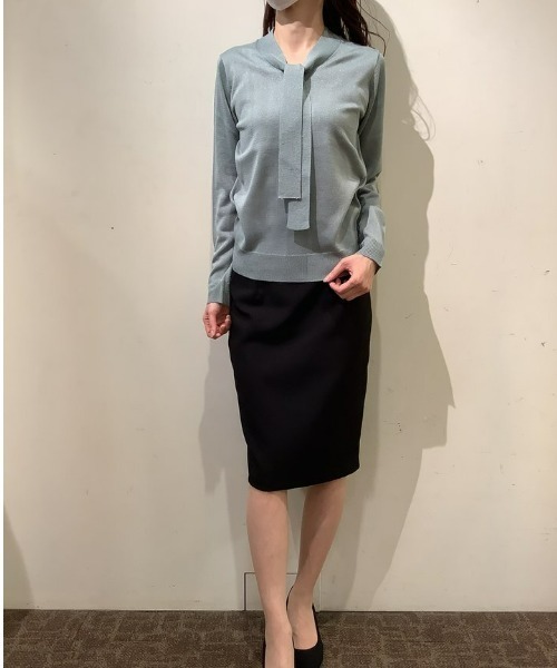 TOKYO SHIRTS（トウキョウシャツ）の「ラメボウタイ ニットプルオーバー（ニット/セーター・レディース・シルバーグレー/ライトカーキ・M/L）」の15枚目の写真