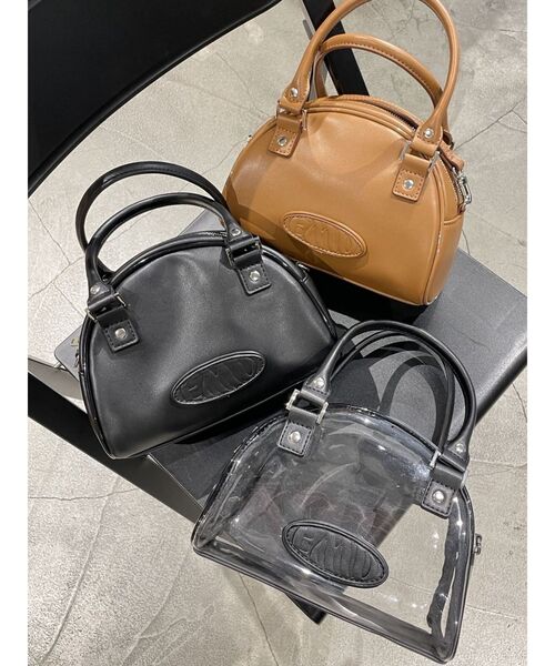 EMODA(エモダ)の「エンボスロゴボストンバッグ(ハンドバッグ・レディース・ブラック/クリア/ブラウン・FREE)」の8枚目の写真