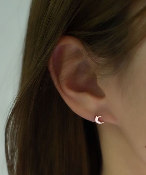 Peony(ピオニー)の「【Peony】サージカルステンレス ムーンスタッドピアス(ピアス(片耳用)・レディース・ピンクゴールド/ゴールド/シルバー・FREE)」の7枚目の写真