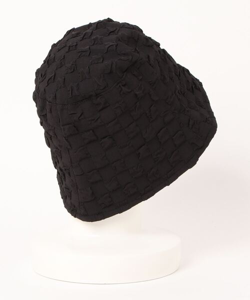 VIBGYOR Women（ヴィブジョー　ウィメン）の「【resonance】モノトーン ブロックチェック風 バケットハット（ハット・レディース・ブラック/ホワイト/ベージュ・FREE）」の4枚目の写真