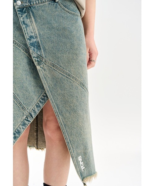 TGNS（ツーガンズ）の「ストリートファッション TGNS ツーガンズ Water Washed Denim Long Skirts デニムスカート ロング（デニムスカート・レディース・ライトブルー・S/M）」の4枚目の写真
