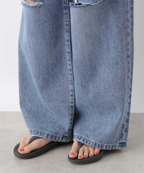 LEPSIM(レプシィム)の「ダメージワイドデニムパンツ 193799(デニムパンツ・レディース・ブルー/ライトブルー・MEDIUM/LARGE)」の8枚目の写真
