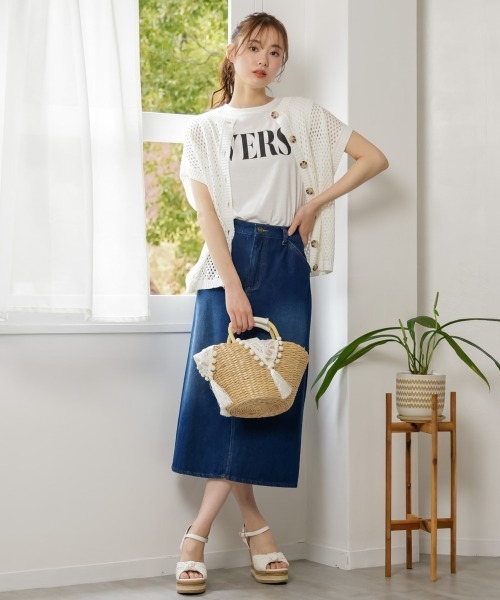 SMILE LAND(スマイルランド)の「大きいサイズ ロング丈ロゴプリントタンクトップ(タンクトップ・レディース・オフホワイト/ブラック・L/LL/3L/4L/5L)」の10枚目の写真