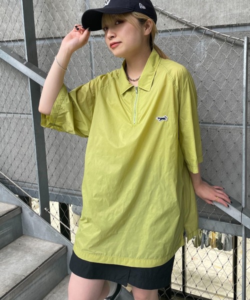 PENNEYS(ぺニーズ)の「【PENNEYS/ぺニーズ】別注 the FOX ハーフジップナイロンシャツ(シャツ/ブラウス・レディース・ベージュ/グリーン/ブラック・LARGE/MEDIUM)」の21枚目の写真