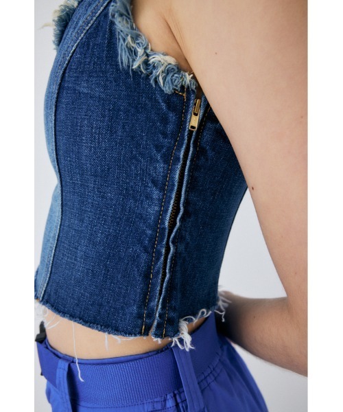 MOUSSY(マウジー)の「PANEL DENIM SLEEVELESS トップス(タンクトップ・レディース・ブルー・1/2)」の8枚目の写真