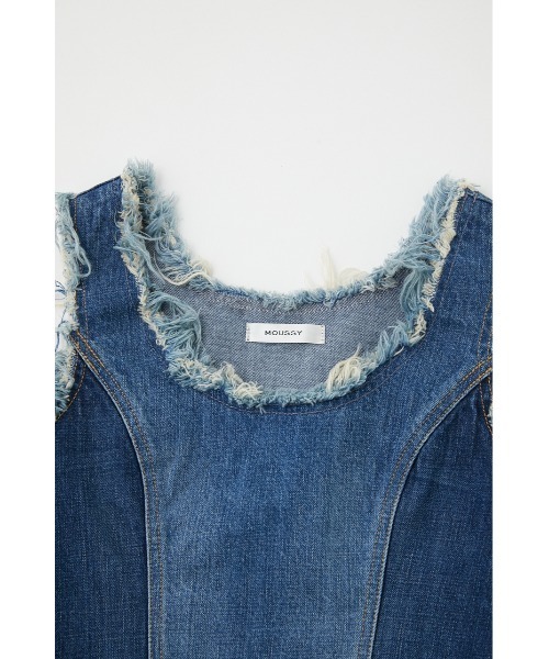 MOUSSY(マウジー)の「PANEL DENIM SLEEVELESS トップス(タンクトップ・レディース・ブルー・1/2)」の12枚目の写真