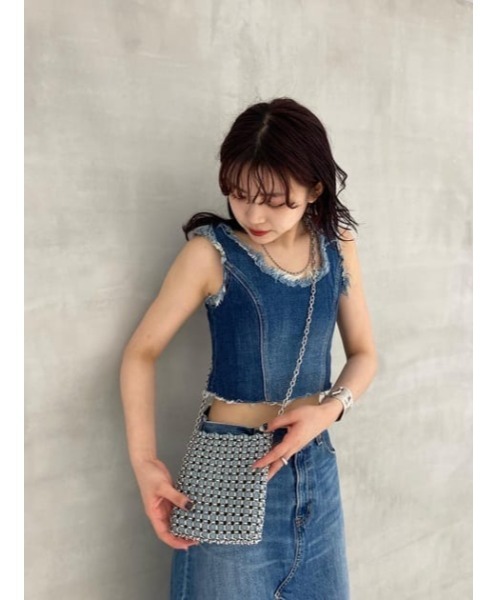 MOUSSY(マウジー)の「PANEL DENIM SLEEVELESS トップス(タンクトップ・レディース・ブルー・1/2)」の16枚目の写真